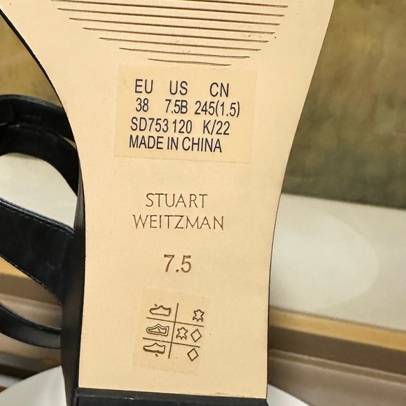 🌹STUART WEITZMAN🌹 Ave Strappy Wedge Sandals In Black Size: 7.5 - Picture 14 of 15